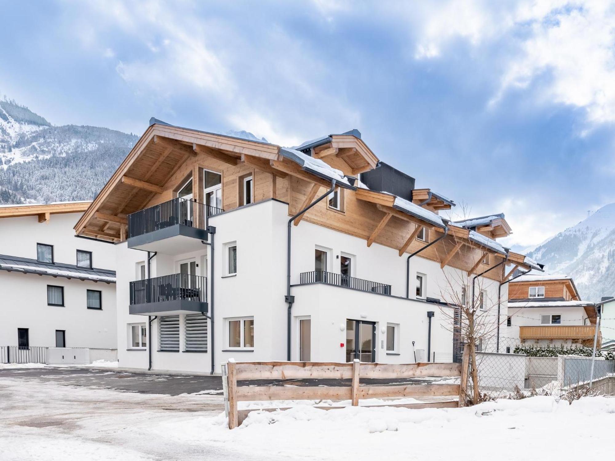 Falken Suites Top 4 Kaprun Extérieur photo