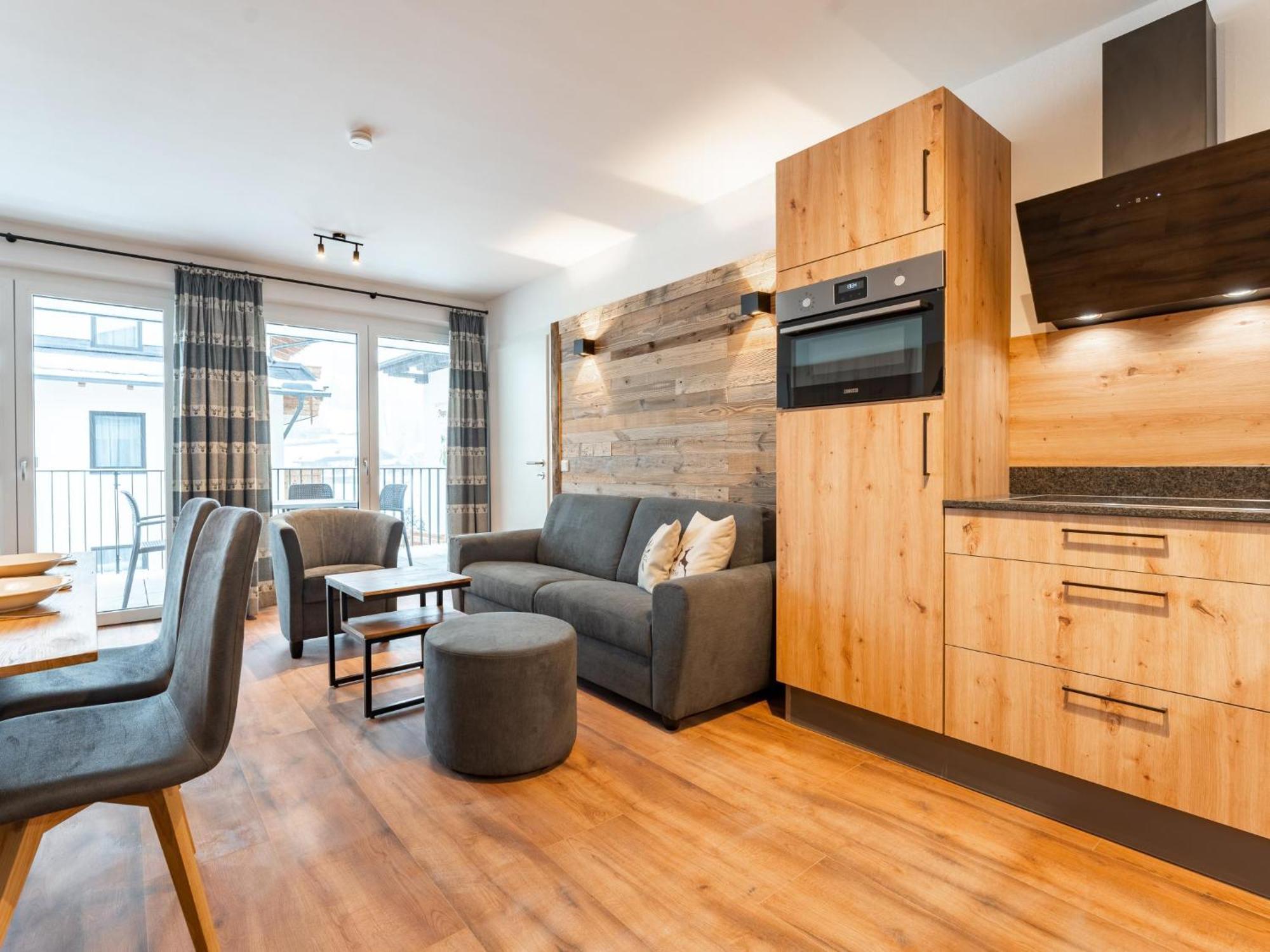 Falken Suites Top 4 Kaprun Extérieur photo